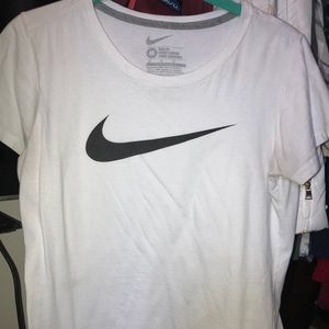 Nike Tops - Nike t-shirt Nike Tops - Nike t-shirt